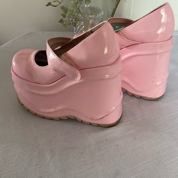 Demonia Wave 32 - Picture 2 of 4